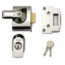Bicester Locksmiths fit yale Pbs1 insurance locks fitted by AJk Locks 